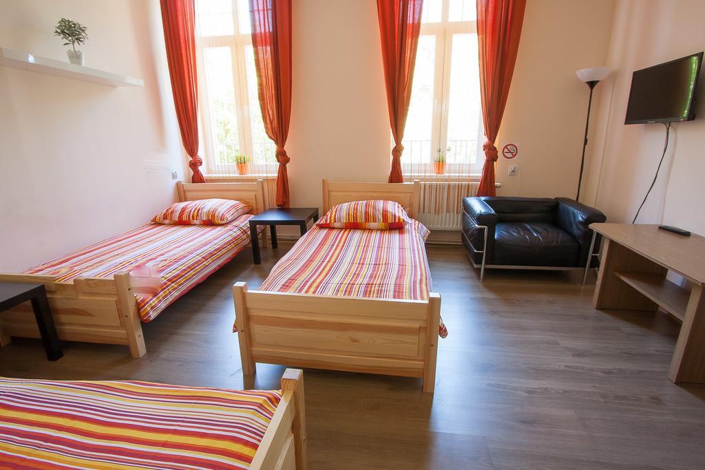 Hostel 4You Белско-Бяла Екстериор снимка